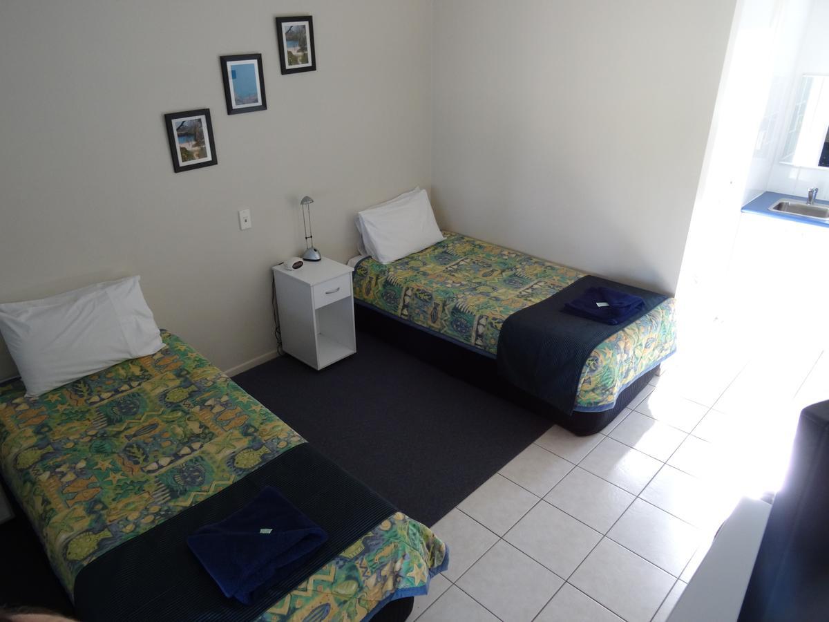 Chinderah Motel Екстер'єр фото